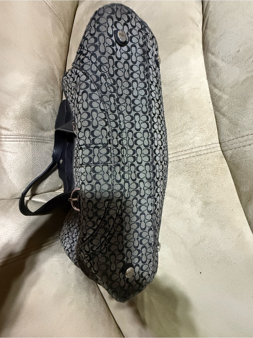 COACH Some Rehab Needed Vintage Soho Signature Jacquard Flap Satchel Black/Grey - Picture 5 of 16